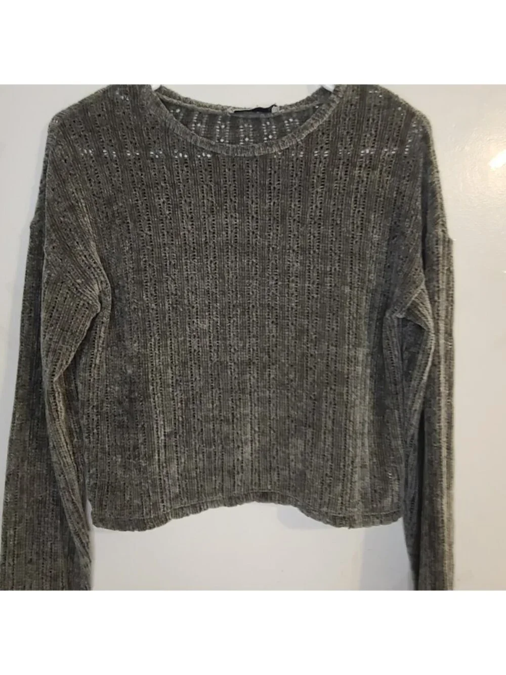 Gray Knit Top Size XS - Picture 1 of 4